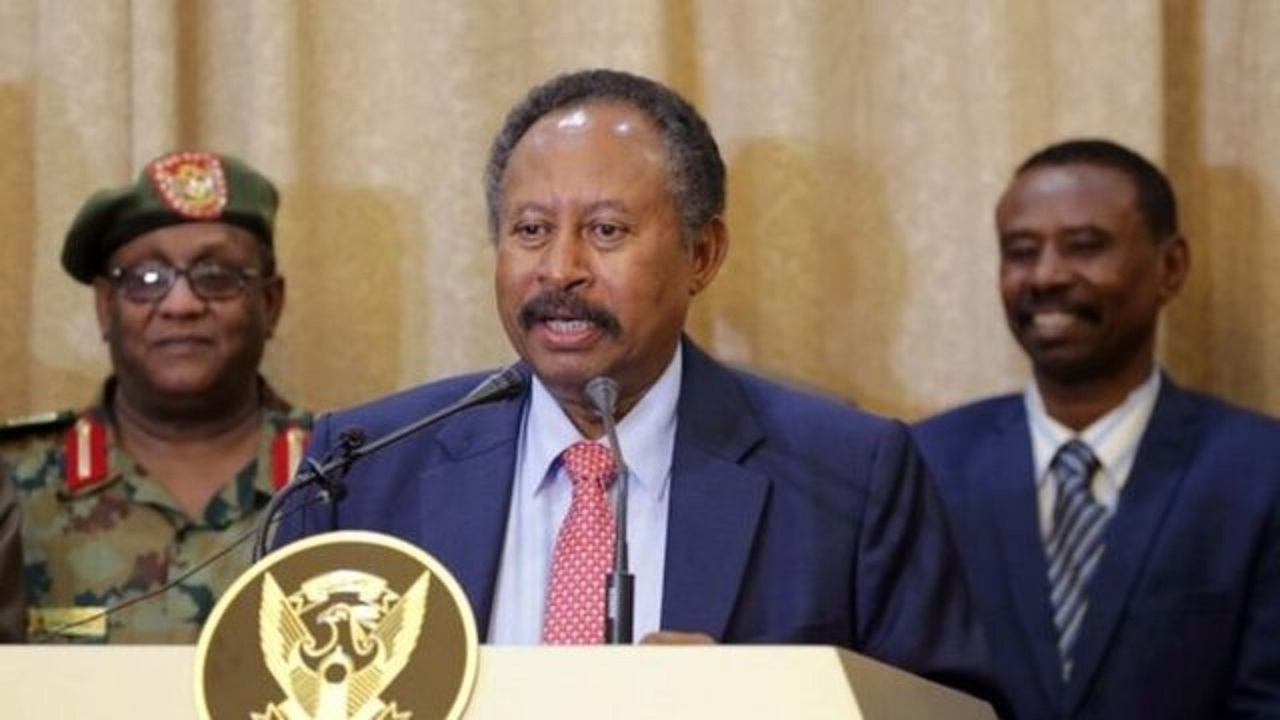 نخست وزیر سودان خطاب به پمپئو: اجازه عادی سازی روابط با اسرائیل را ندارم