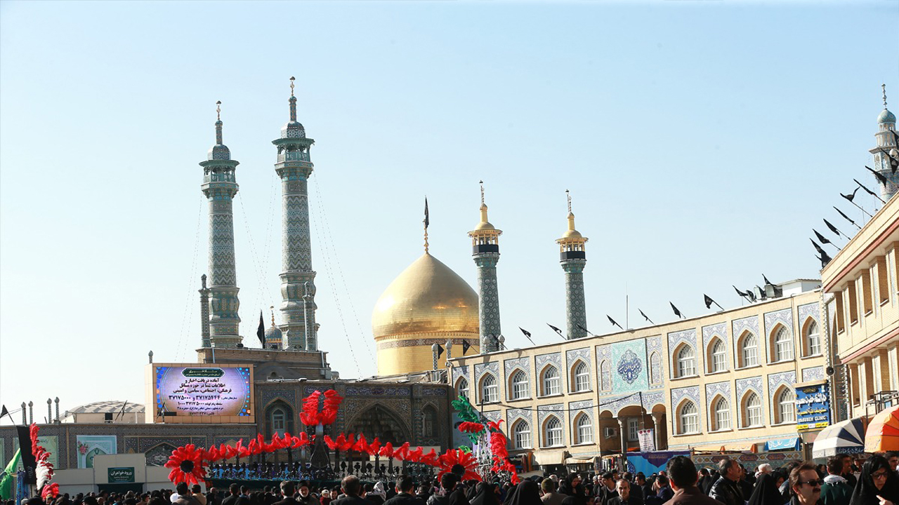 عزاداری های حرم بانوی کرامت(س) زیر سقف آسمان برگزار می‌شود