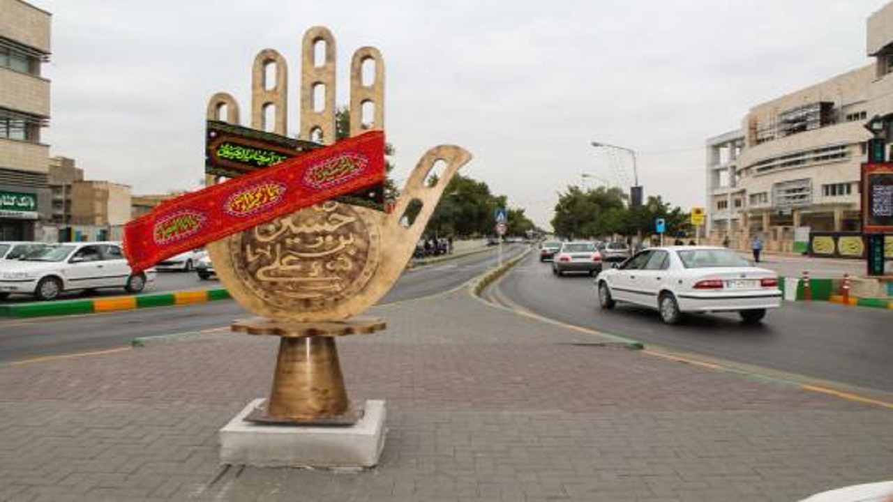 رونمایی از المان‌های هنری محرم و صفر در مشهد
