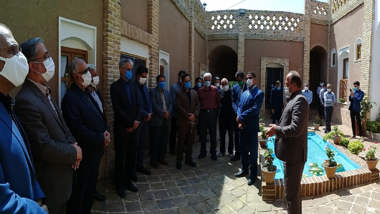 افتتاح اقامتگاه بوم گردی سرای نیاکان در روستای نصرآباد