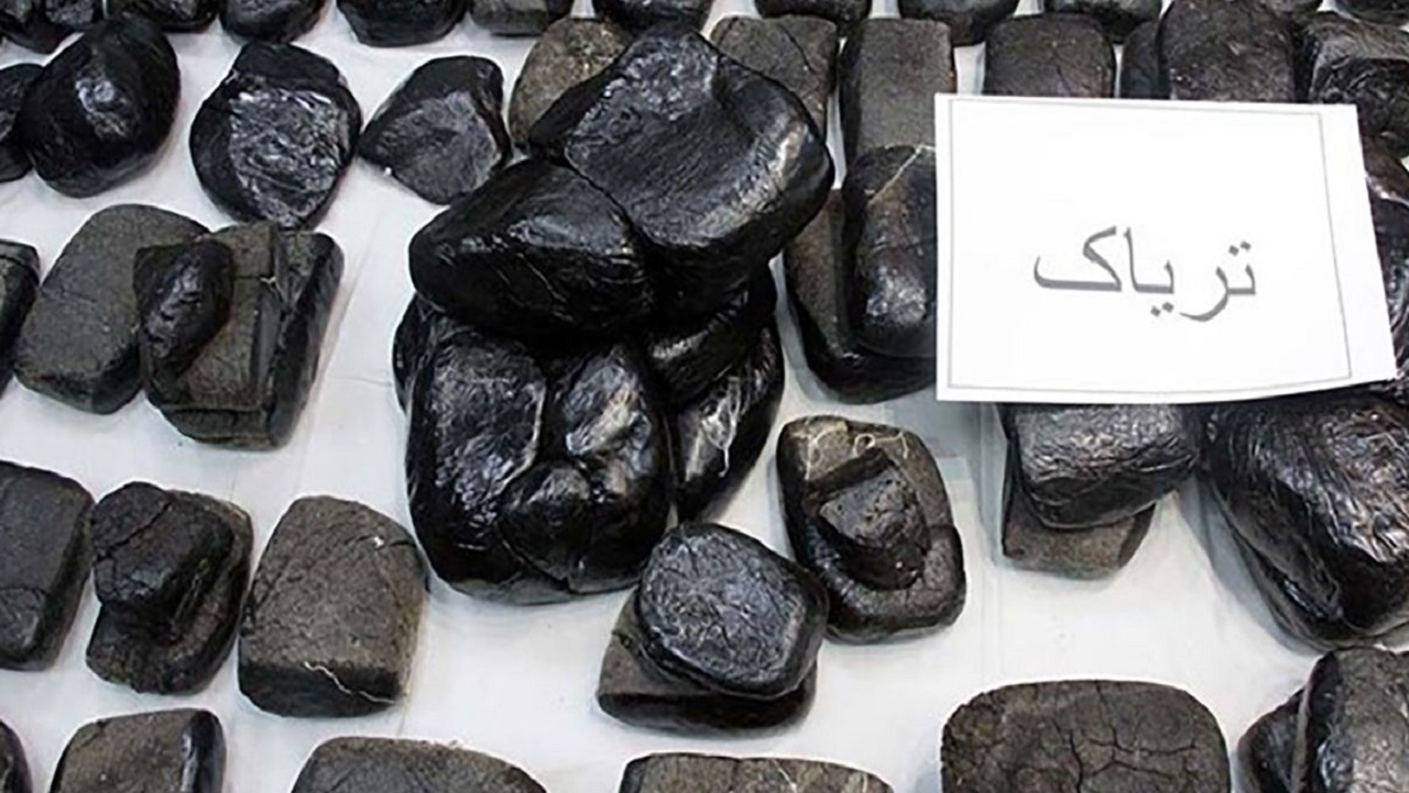 دستگیری قاچاقچیان پایتخت نشین/ از مخفیگاه متهمان ۹۱ کیلوگرم تریاک کشف شد