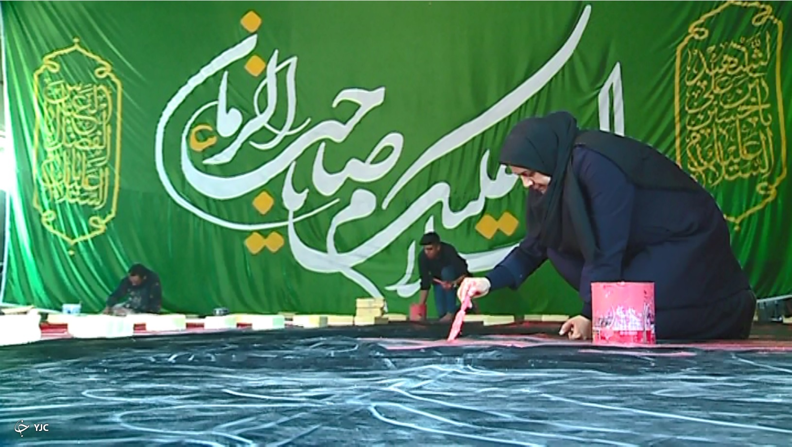 عشق به اهل بیت (ع) در کتار همسر سفر به هفت شهر عشق با بیرق محبت اهل بیت