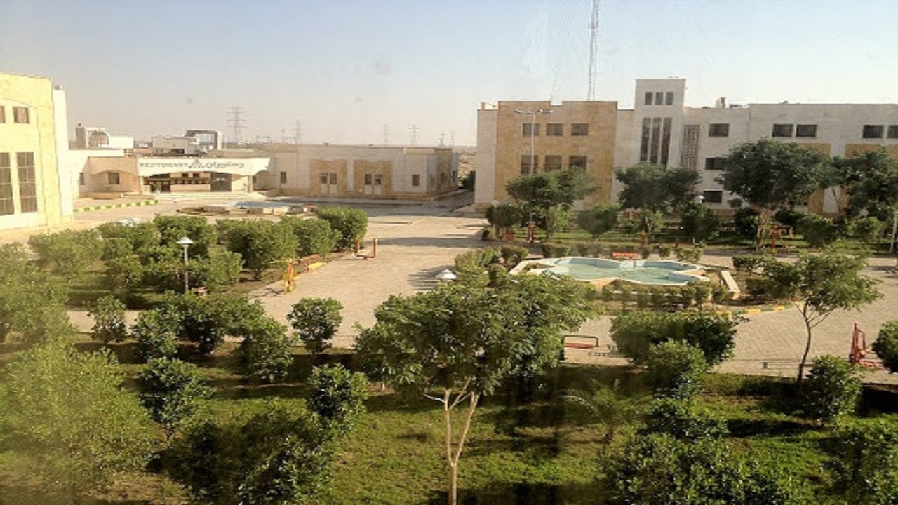 ایجاد پیوند میان دانشگاه و آموزش و پرورش با صنعت