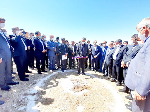 آغاز ساخت یک واحد گاو داری ۶ هزار راسی در قهاوند/تولید ۸ میلیون تن شیر در کشور