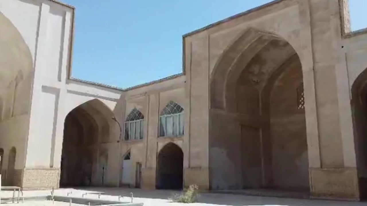 گوشه&zwnj;هایی از زیبایی بازار بزرگ و تاریخی کاشان + فیلم