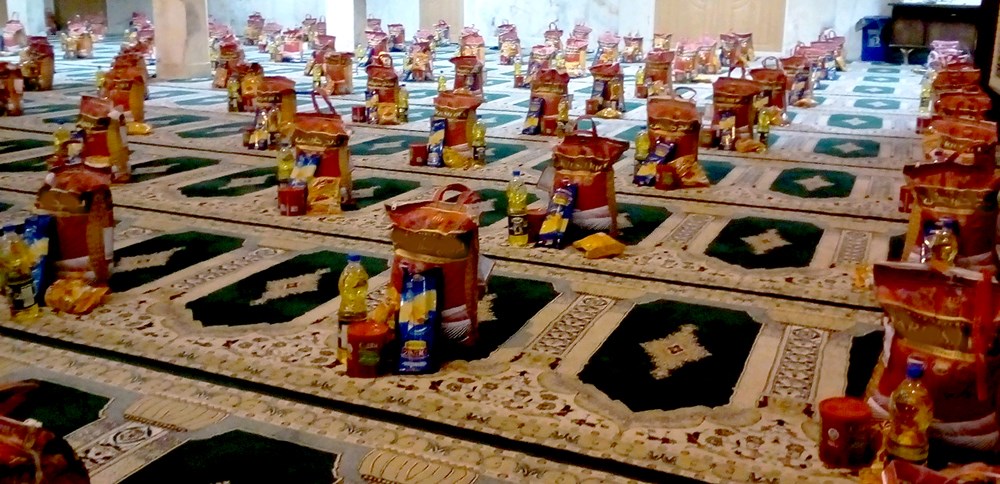 اجرای رزمایش کمک‌های مؤمنانه در دانشگاه آزاد اسلامی قم