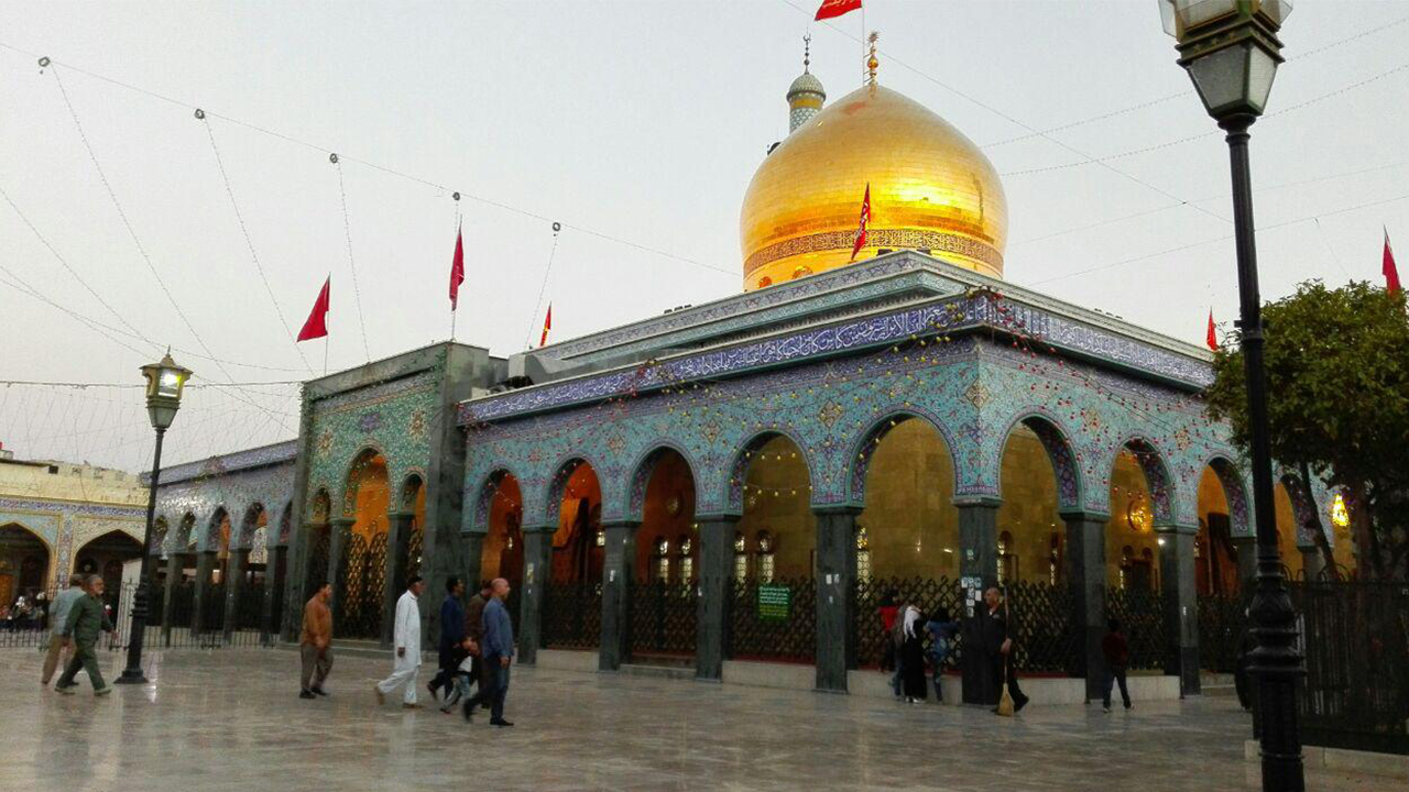 عزاداری در حرم حضرت زینب (س) با رعایت آیین‌نامه‌های بهداشتی