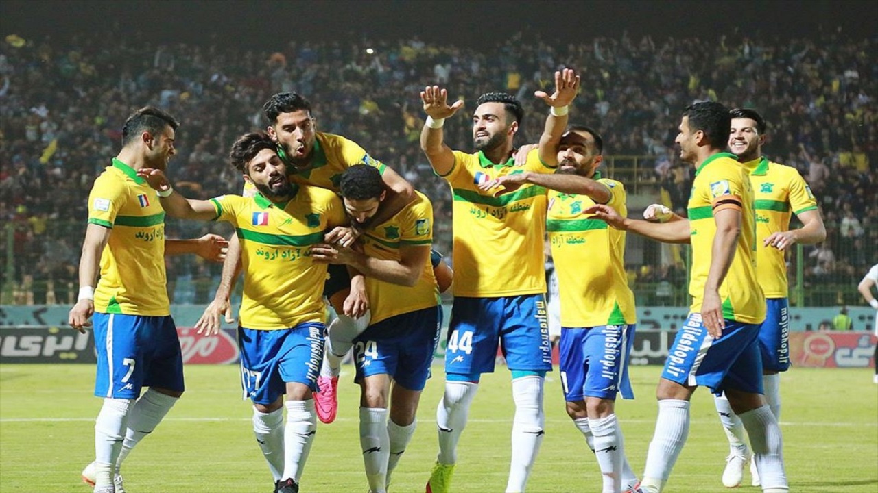 ستاره‌های صنعت نفت آبادان در آستانه جدایی