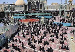مراسم عزاداری شب عاشورا در حرم بانوی کرامت(س) برگزار شد