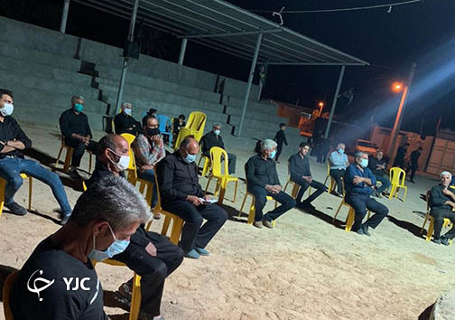 سوگواری عزاداران روستای ناصرآباد غربی شهرستان کازرون در شب عاشورای حسینی