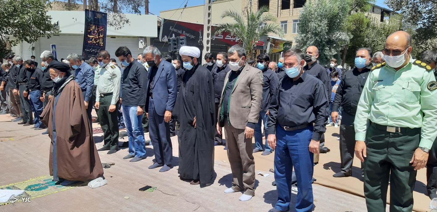  برگزاری نماز طهر عاشورا در سیرجان