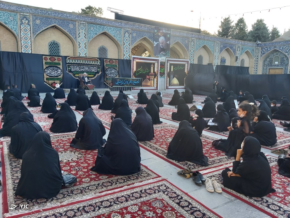 همایش رهروان زینبی در صحن مطهر امام زاده حسین(ع) جوپار