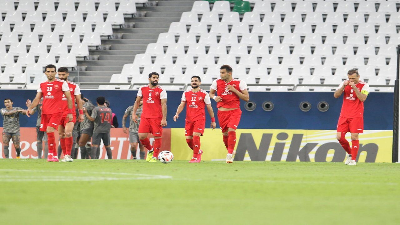 پرسپولیس تنها در صورت پیروزی مقابل الشارجه صعود می‌کند