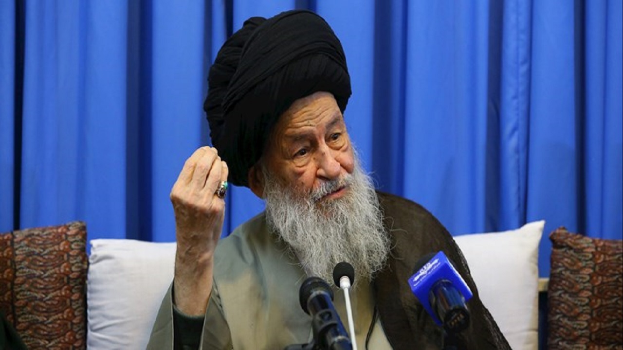 آیت الله علوی گرگانی ارتحال آیت الله هاشمی گلپایگانی را تسلیت گفت