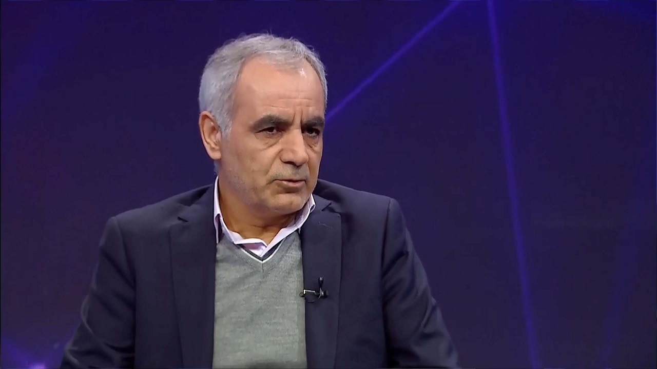 بهاروند: بدهی باشگاه‌ها یکی از معضلاتی است که باید حل شود