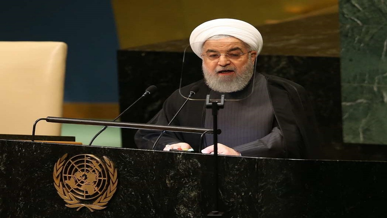 روحانی: آمریکا نه می‌تواند مذاکره را بر ما تحمیل کند و نه جنگ را/ تصویر برخورد پلیس آمریکا با یک شهروند آشنا و تکراری بود