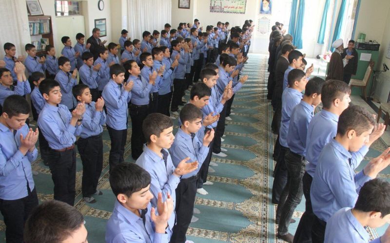 برگزاری اجلاس سراسری نماز در همدان