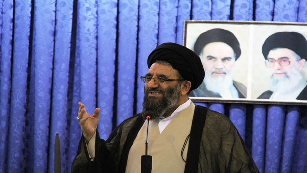 یکی از مهمترین عوامل اسلام ستیزی تحریک مجامع بین المللی علیه مسلمانان است