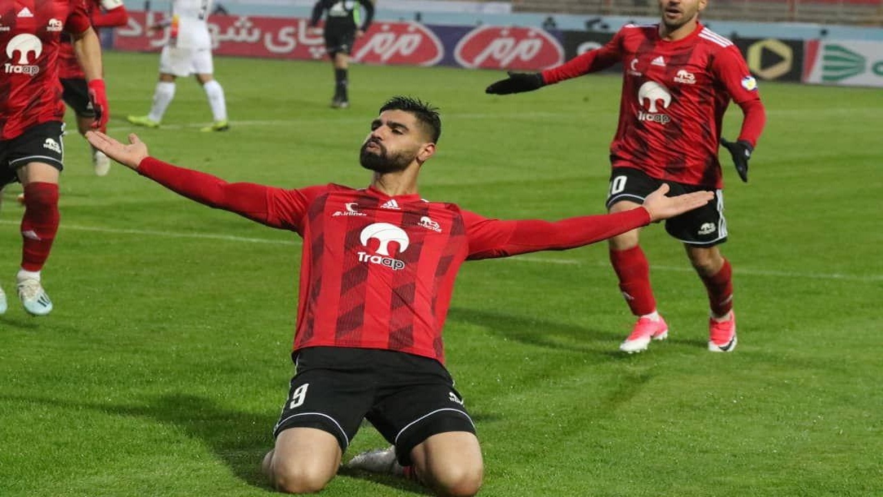 رضا اسدی به سن‌پولتن اتریش پیوست