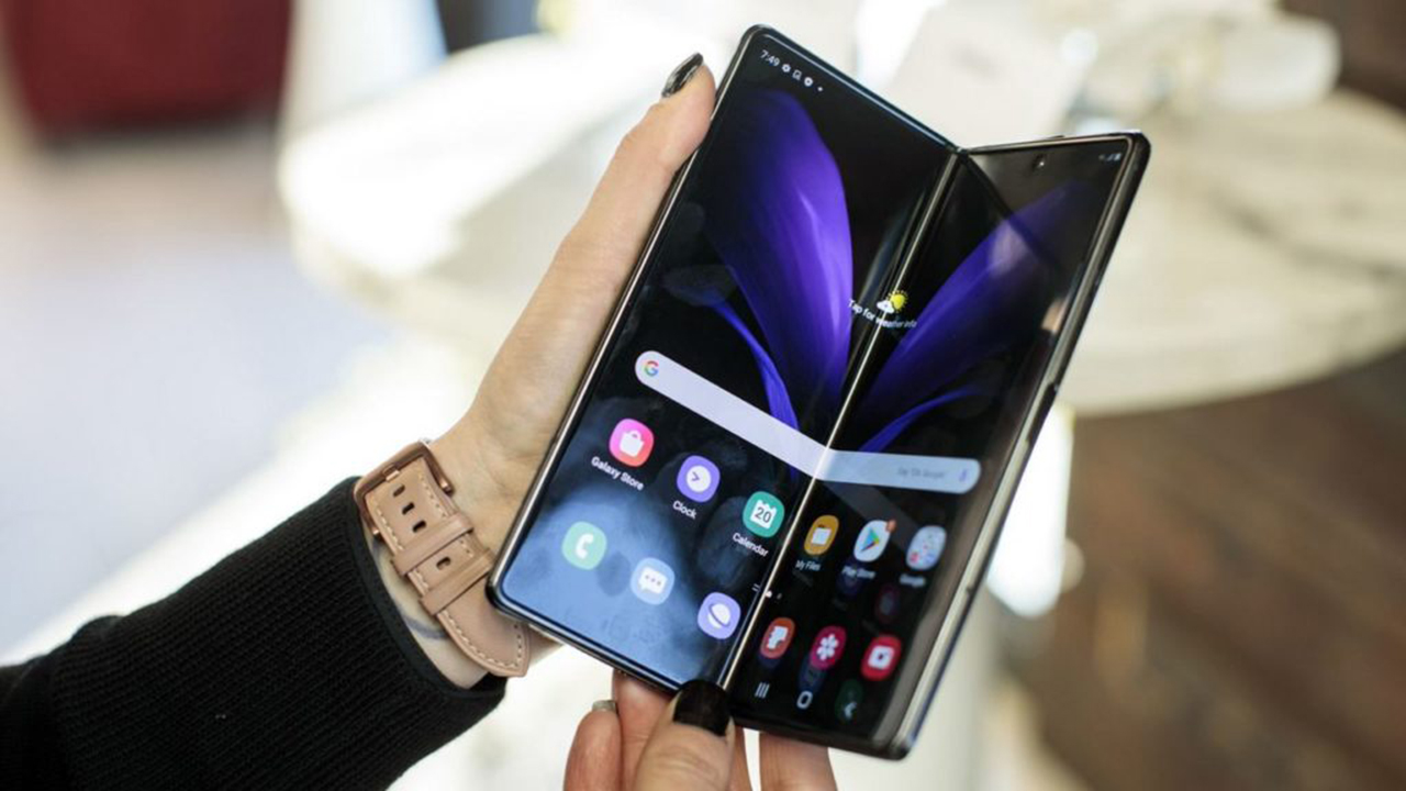 موفقیت لولای سامسونگ Galaxy Z Fold 2 در تست دوام حمام غبار