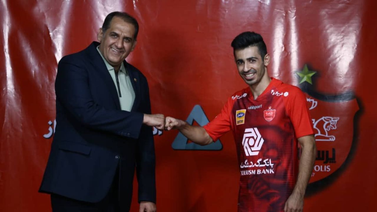 پهلوان، اولین اخراجی پرسپولیس در آسیا