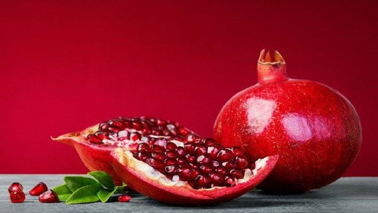 سلامت پوستتان را با انار تضمین کنید
