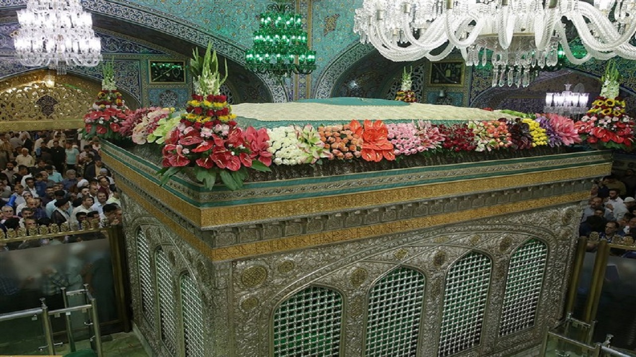 ضریح فولادی ۱۲۵ ساله حرم رضوی رونمایی شد+تصویر