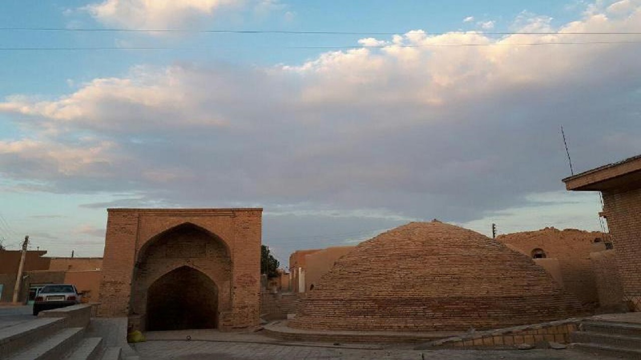 ۴۸ هزار گردشگر داخلی و خارجی در استان سمنان اقامت کردند