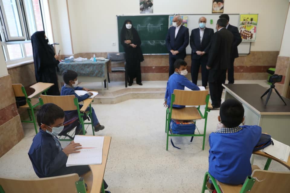 با حضور وزیر آموزش و پرورش دبستان اتباع خارجی کرمان افتتاح شد