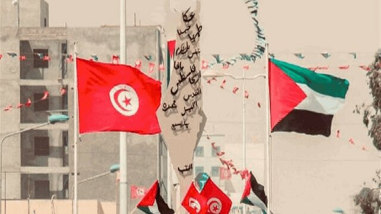 نصب تندیس نقشه تاریخی فلسطین در یکی از شهرهای تونس