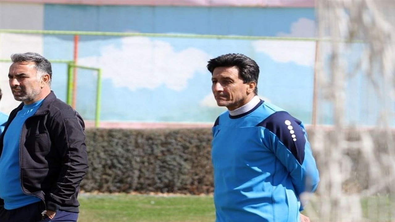 مرفاوی سرمربی نساجی مازندران می‌شود