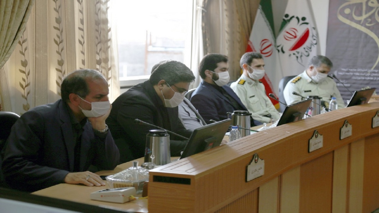 پلیس اجازه کمرنگ‌کردن فرهنگ حجاب و عفاف را در قم ندهد