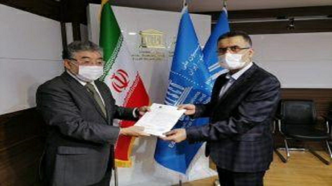 ایران باید حرف اول را درباره فارابی بزند
