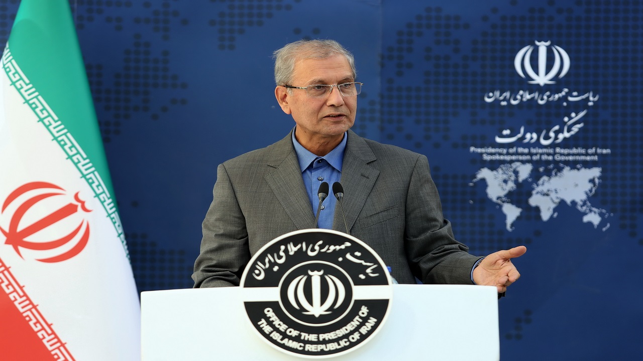 جلسه سران قوا به توصیه ستاد ملی کرونا به تعویق افتاد/ رعایت دستورالعمل‌های بهداشتی کاهش یافته است