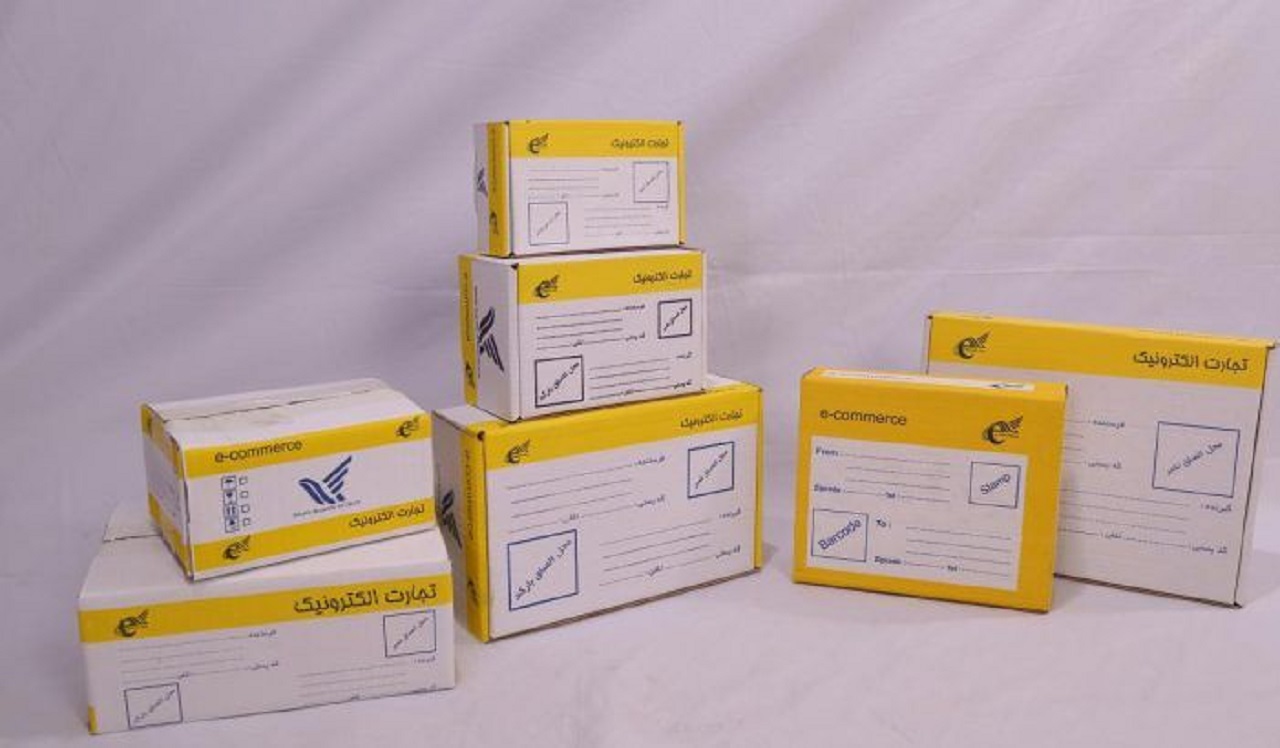 کرونا سر پستچی‌های استان مرکزی را شلوغ کرد
