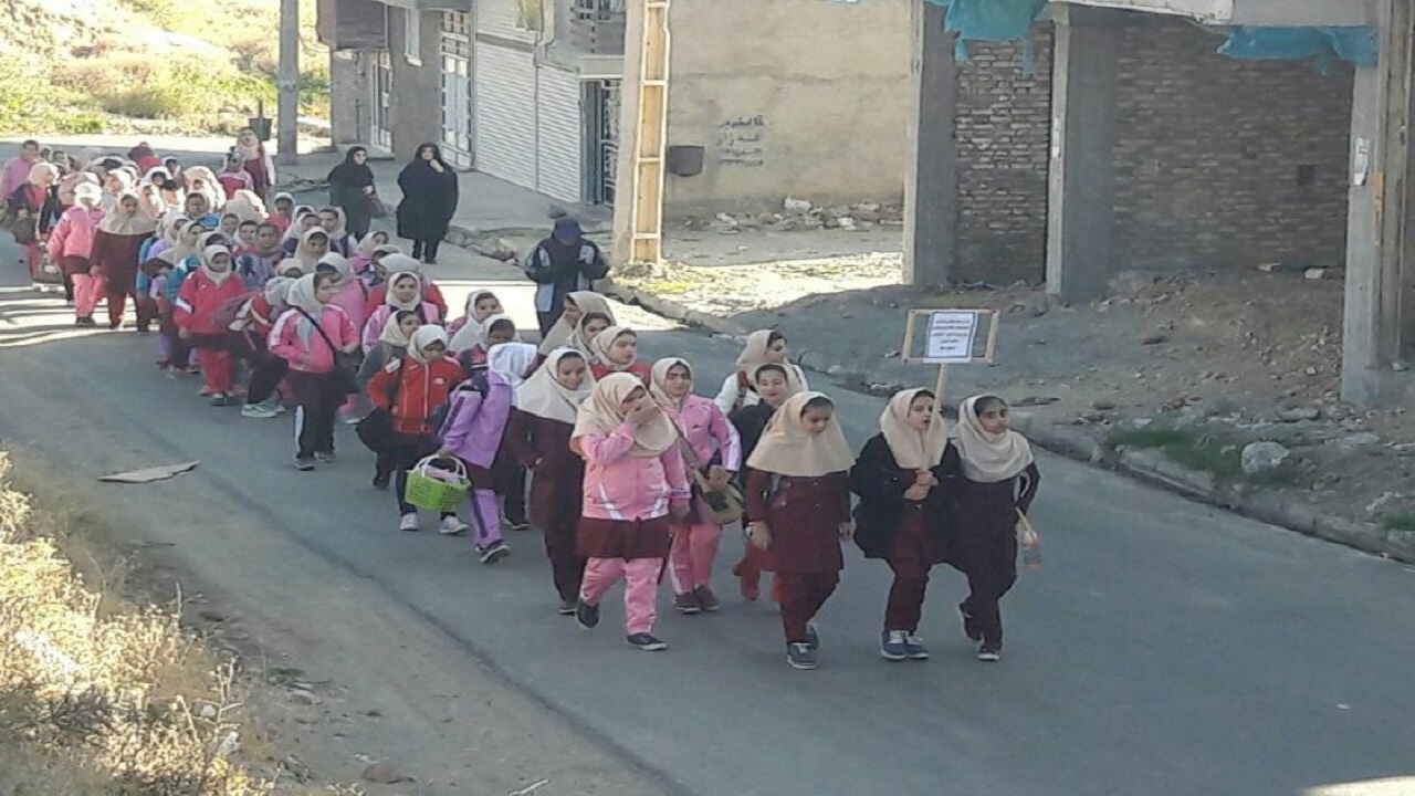 دانش آموزان، پیام رسان نهضت اربعین حسینی خواهند بود