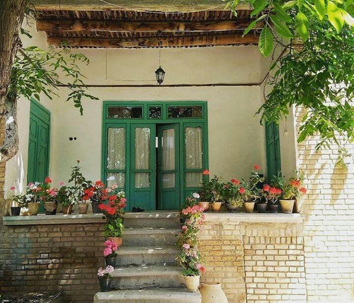 خانه های قدیمی و زیبا که در و دیوارشان با شما حرف می زند