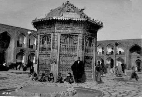 سازنده مشهورترین سقاخانه ایران کیست؟
