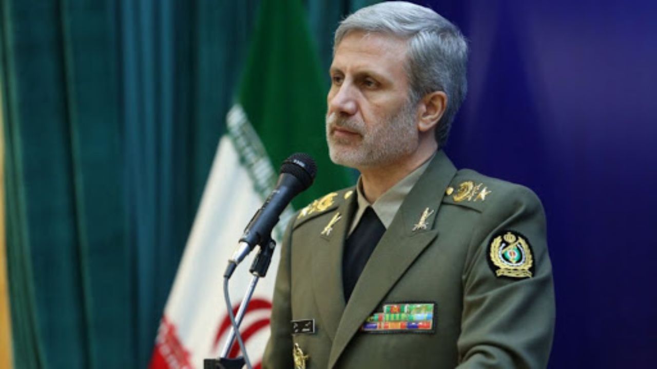 نیرو‌های مسلح عنصر اصلی قدرت آفرینی کشور در همه عرصه‌ها هستند