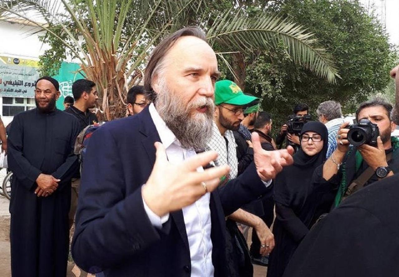 عکس ها، راوی داستان های پیاده روی اربعین می شوند