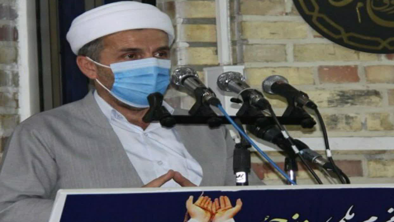 برگزاری نماز جماعت و مراسمات مذهبی در مهاباد ممنوع شد