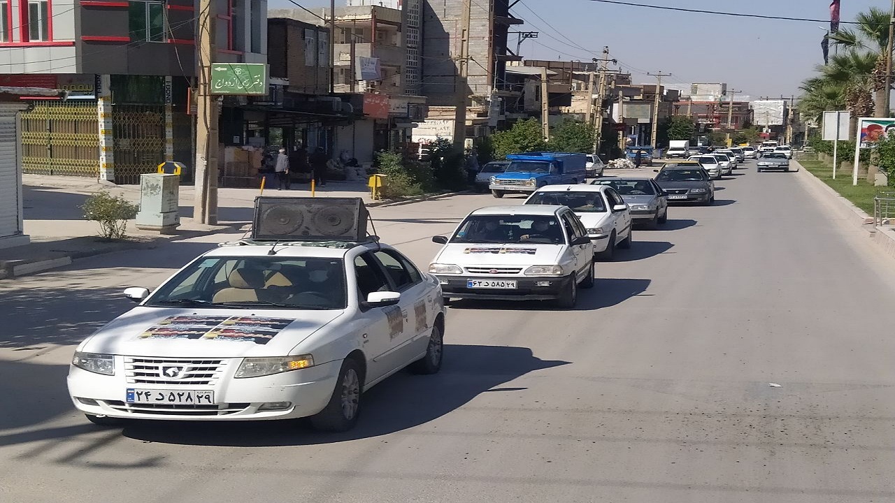 حرکت کاروان خودروهای عزاداران حسینی