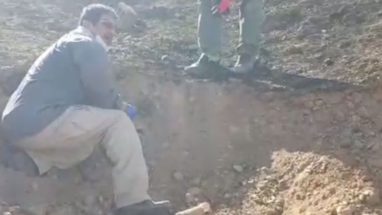 کشف پیکر مطهر دو شهید دوران دفاع مقدس + فیلم