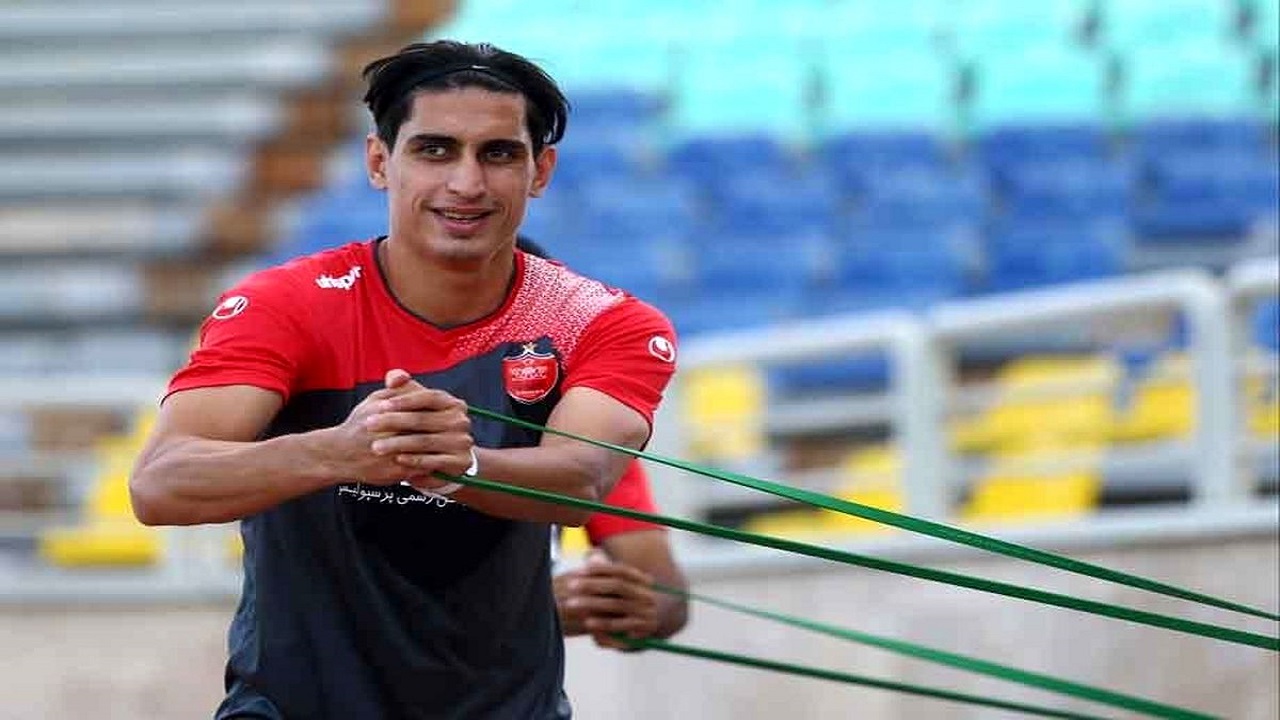 محمد نادری در آستانه جدایی از پرسپولیس