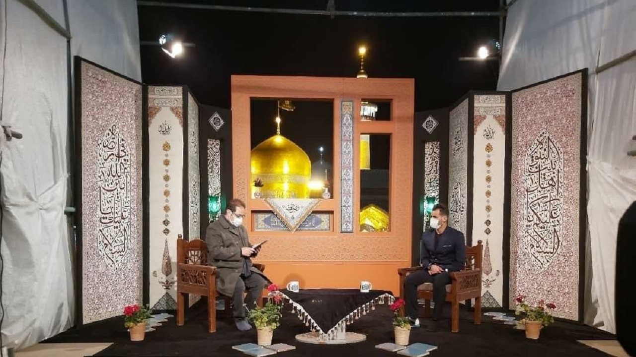 حضور عیسی آل کثیر در حرم امام رضا (ع)