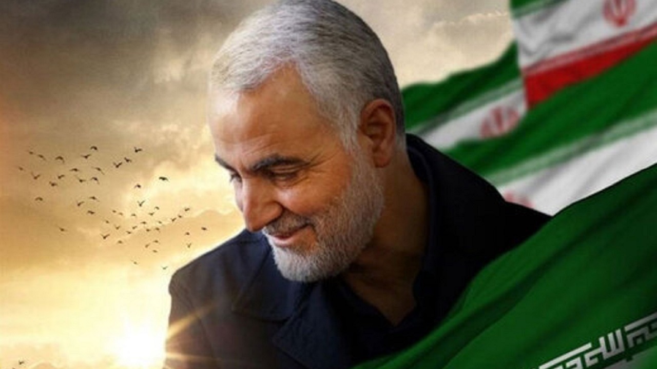 نماهنگی زیبا از تصاویر جامانده شهید سلیمانی