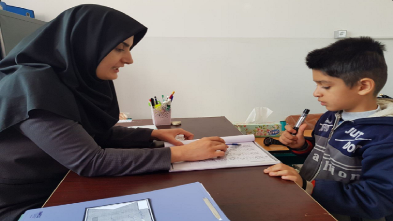 فعالیت ۲۵ مرکز توانبخشی مشکلات ویژه یادگیری در کردستان