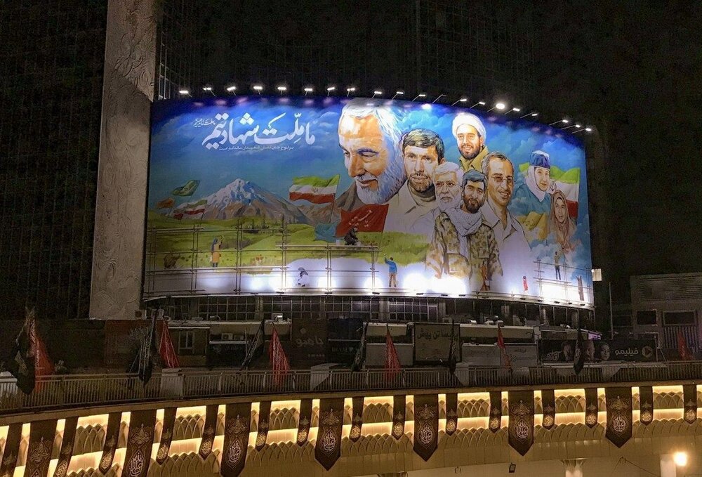 پشت صحنه مراحل طراحی دیوارنگاره میدان ولیعصر(عج)