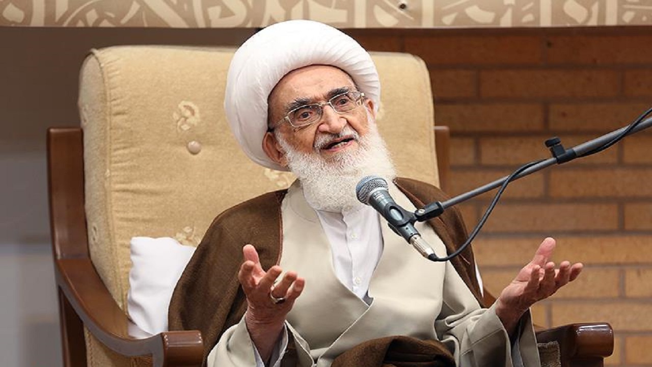 پیام آیت‌الله نوری‌همدانی در مراسم افتتاح مرکز فرهنگی و موزه دفاع مقدس قم قرائت شد