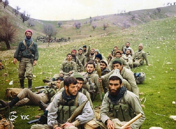 نقش امام خمینی در دفاع مقدس چه بود؟